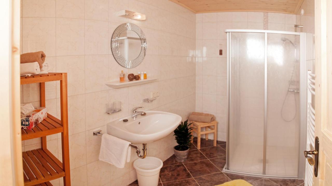 Landhaus Schiestl Mayrhofen Ruang foto