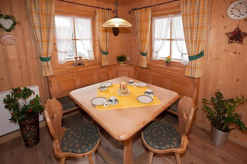 Landhaus Schiestl Mayrhofen Bagian luar foto