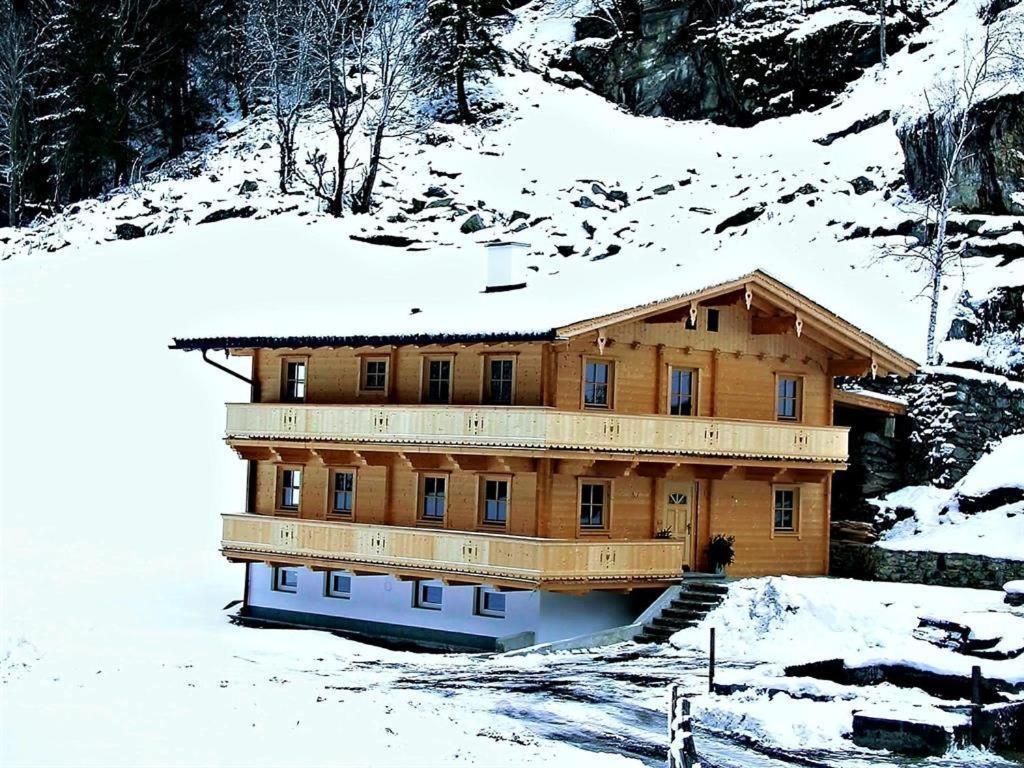 Landhaus Schiestl Mayrhofen Bagian luar foto